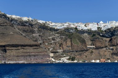 Nea Kameni 'den Santorini adası manzarası Santorini, Cyclades adaları, Yunanistan ve Avrupa' nın kalderasındaki volkan.
