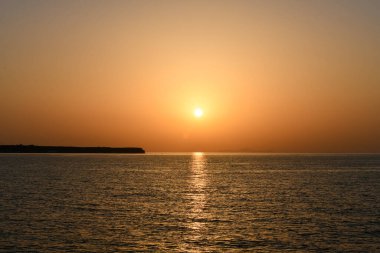 Santorini, Cyclades adaları, Yunanistan ve Avrupa 'da Oia kıyılarından gün batımı