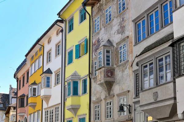 Facciate Edifici Nelle Strade Bolzano Italia Europa — Foto Stock