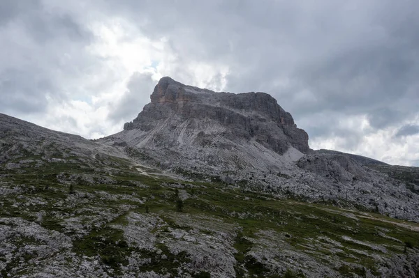 Panoramic Landscape Cinque Torri Dolomite Mountains Italy — стоковое фото