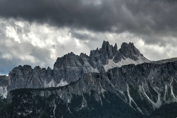 Panoramiczny Krajobraz Cinque Torri Dolomicie Włoszech — Zdjęcie stockowe