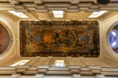 Sorrento, Campania, İtalya - 27 Ağustos 2021: Sorrento, İtalya 'da Carmine Sığınağı.