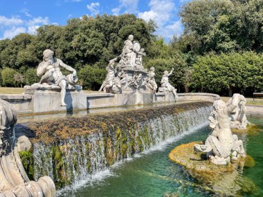 Caserta Kraliyet Sarayı (İtalyanca: Reggia di Caserta), İtalya 'nın Caserta şehrinde bulunan eski bir kraliyet konutudur..