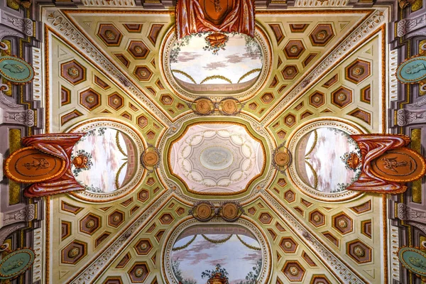 Caserta Włochy Sierpnia 2021 Wewnętrzny Widok Pałac Królewski Caserta Zabytkowy — Zdjęcie stockowe