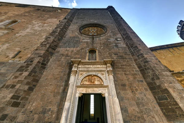 Castel Nuovo Medievale Situato Vicino Porto Napoli Napoli — Foto Stock