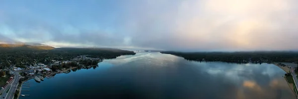 Panoramiczny Widok Zatokę Lake George Nowy Jork Świcie — Zdjęcie stockowe