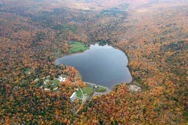 Colgate Lake Upstate New York Während Der Hauptsaison Herbst — Stockfoto