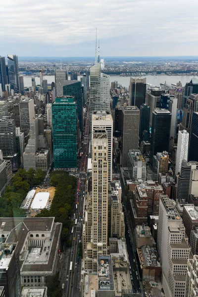 New York Şehrinin Manhattan Şehir Merkezinden Gökyüzü Manzarası — Stok fotoğraf