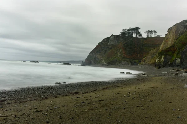 Campiecho Plajı Bulutlu Bir Günde Spanya Nın Asturias Şehrinde Yer — Stok fotoğraf