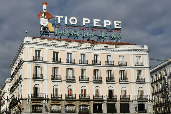 Madrid Spanje Nov 2021 Tio Pepe Advertentie Puerta Del Sol — Stockfoto