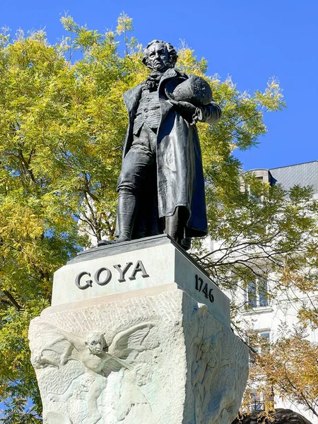 Estatua Del Famoso Pintor Goya 1746 Frente Entrada Del Museo — Foto de Stock