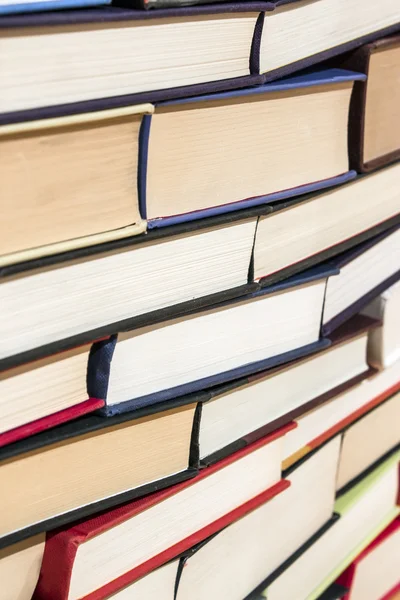 Bücherstapel — Stockfoto