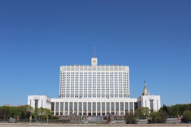 Rus hükümeti evi
