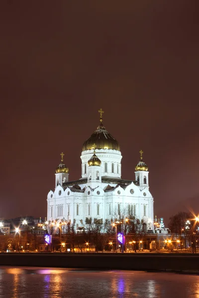 Храм Христа Спасителя в Москве ночью — стоковое фото