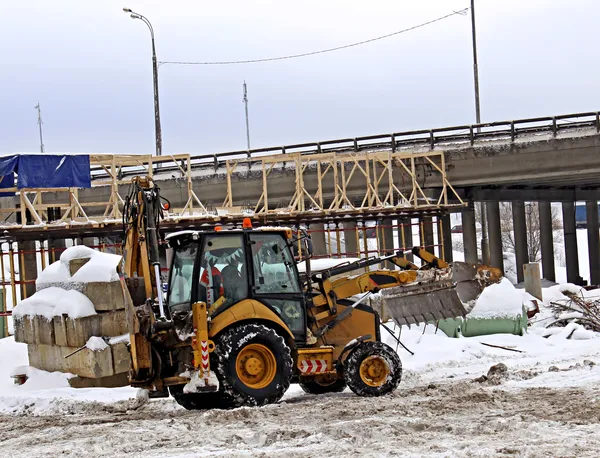 Traktor auf Baustelle — Stockfoto