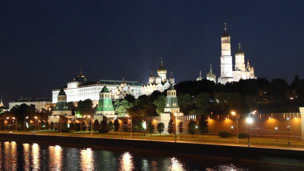 Moscow kremlin por la noche — Vídeo de stock