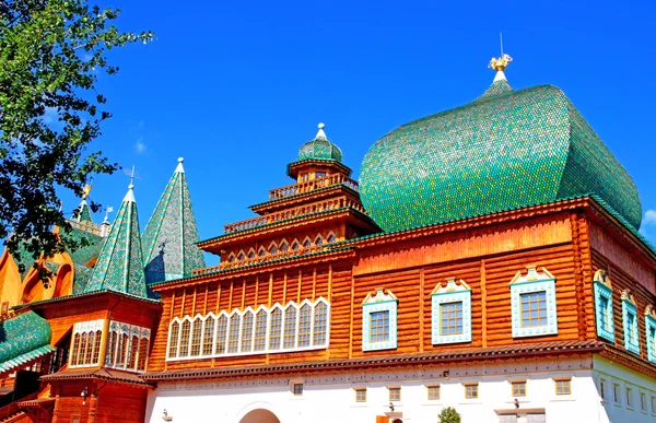 Oude paleis van de Russische koning Aleksej Michajlovitsj in Moskou — Stockfoto