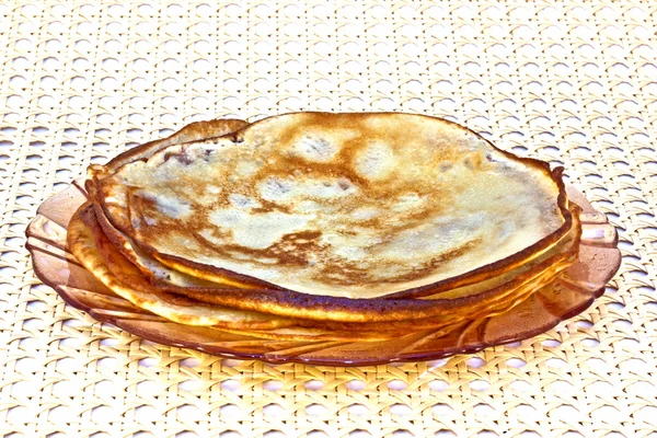 Pfannkuchen auf einem Teller — Stockfoto