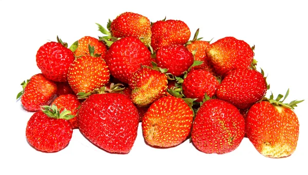 Juicy fresh strawberries isolated — Stock Photo, Image