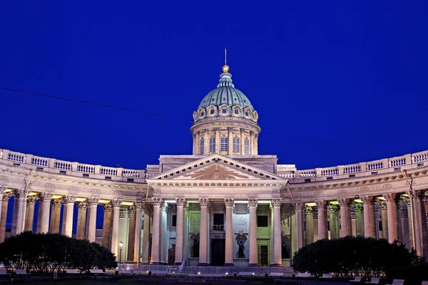 Sobór Kazański w st. Petersburgu w nocy — Zdjęcie stockowe