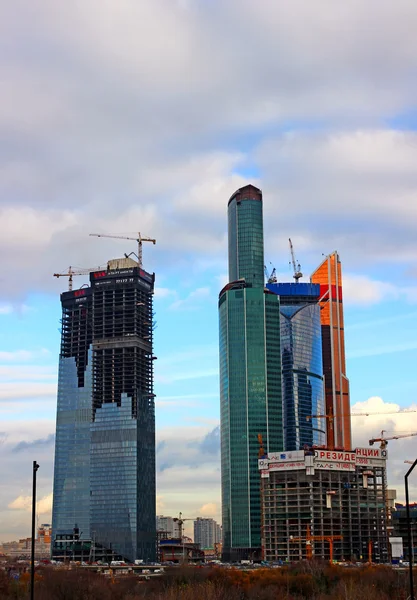 Wolkenkratzer des Geschäftszentrums "moskau-stadt" — Stockfoto