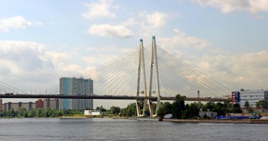 büyük obukhov bridge St p neva nehri geçip Askılı