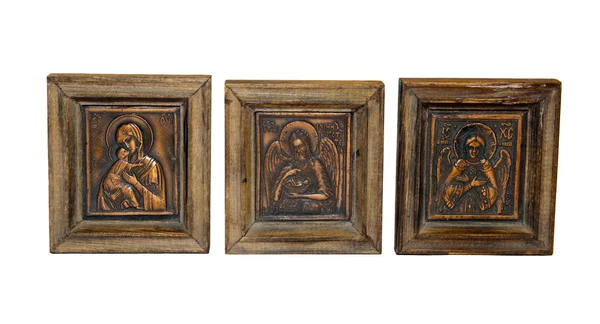 Iconos ortodoxos de cobre aislados sobre fondo blanco —  Fotos de Stock