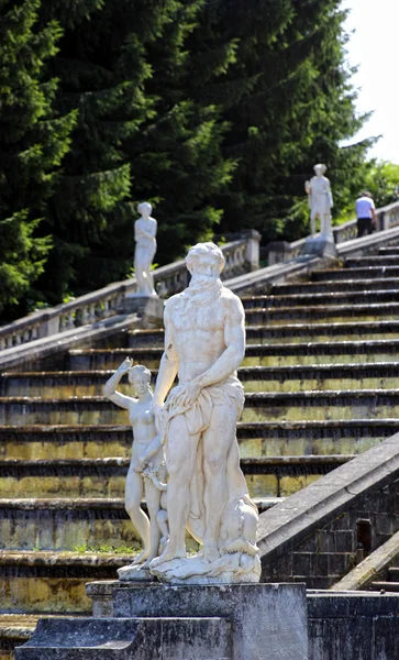 Sculpture of ancient Men in St. Petersburg, Russia — Stock Photo, Image