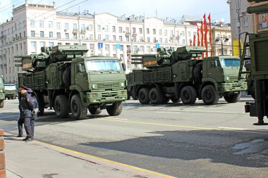Moskova'da askeri geçit töreni