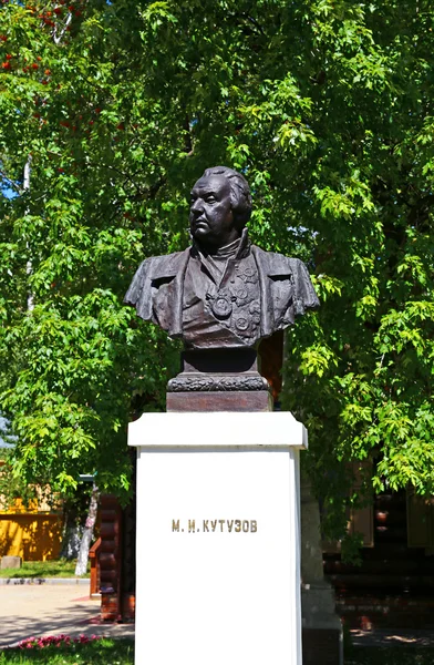 Monumento a M. Kutuzov — Foto de Stock