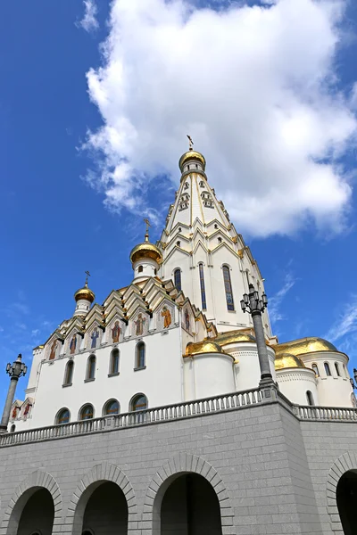 Храм-памятник Всех Святых в Минске — стоковое фото