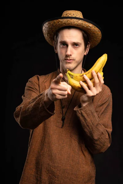 Young Handsome Tall Slim White Man Brown Hair Holding Bananas — Fotografia de Stock