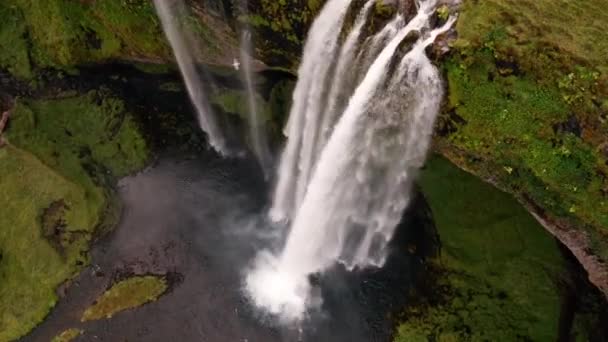 Luftaufnahme Des Lago Saoseo Falls Der Schweiz Ein Wasserfall Dessen — Stockvideo