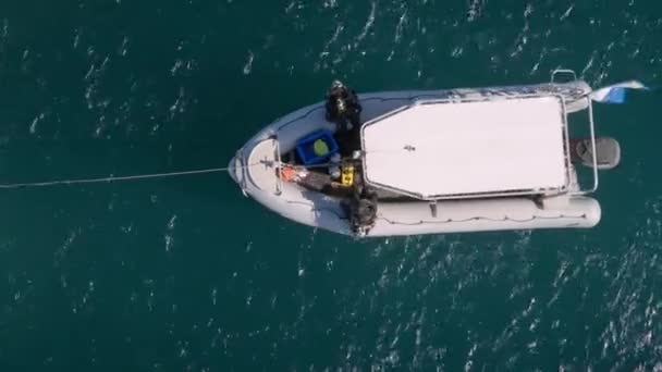 Май 2020 Подводный Фотограф Голубой Воде Андаманское Море Аналогичные Острова — стоковое видео