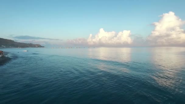 Άποψη Των Σπιτιών Στην Παραλία Colan Μια Ηλιόλουστη Μέρα Στην — Αρχείο Βίντεο