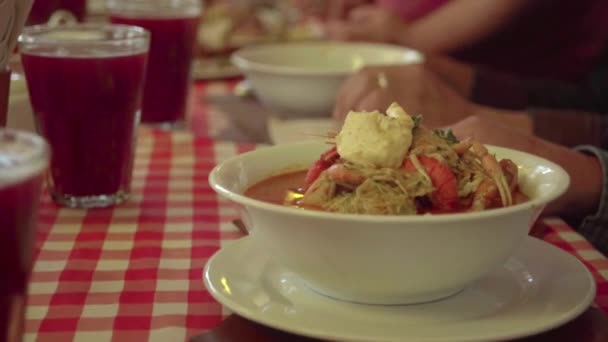 Mariscos Peruanos Chupe Camarones Plato Tradicional Camarones Ciudad Arequipa Perú — Vídeos de Stock