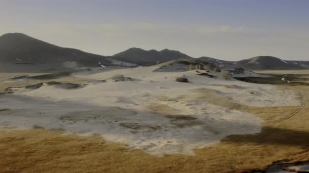 Flygfoto Över Öknen Med Surrealistiska Klippformationer Qinghai Provinsen Kina — Stockvideo