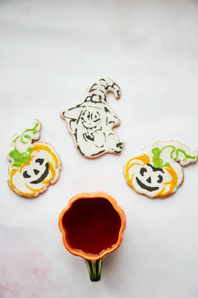 Halloween Creative Concept Pumpkin Cup Homemade Cookies Shape Cute Pumpkins — Stock Photo, Image