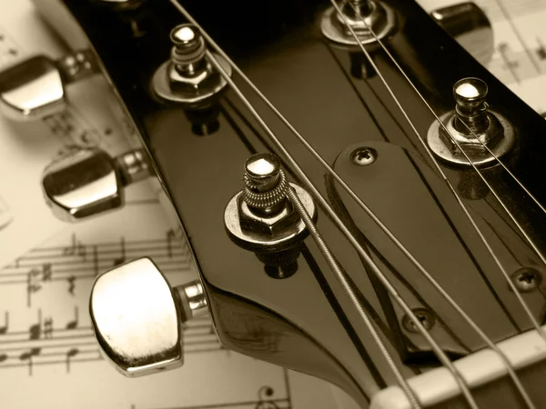 Not ve gitar