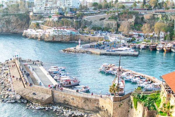 Eski kasaba Dubrovnik, Hırvat manzarası