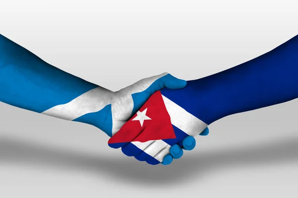 Рукостискання Між Прапорами Куба Шотландії Намальованими Руках Ілюстрація Відсічним Контуром — стокове фото