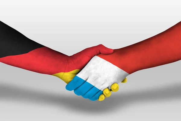 Aperto Mão Entre Bandeiras Luxembourg Alemanha Pintadas Mãos Ilustração Com — Fotografia de Stock