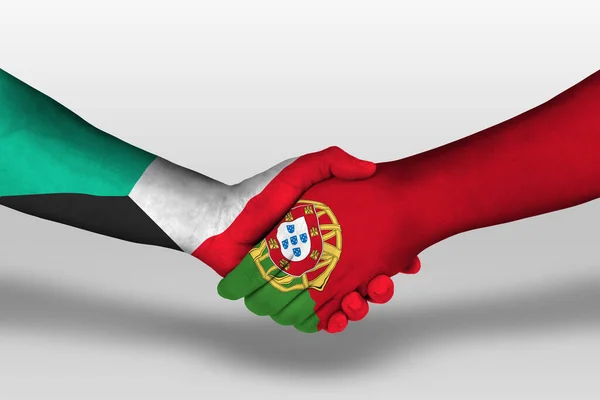 Apretón Manos Entre Las Banderas Portugal Kuwait Pintadas Las Manos —  Fotos de Stock