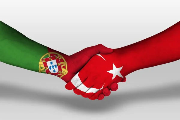 Ruční Stisk Mezi Krocaními Portugalskými Vlajkami Namalovanými Rukou Ilustrace Oříznutou — Stock fotografie