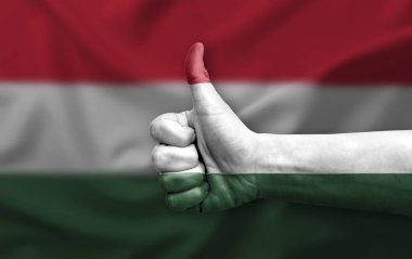 Hungary bayrağıyla boyanmış el yapımı başparmak.