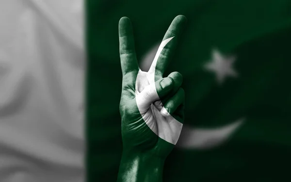 Hand Making Victory Sign Flag Pakistan — Foto de Stock