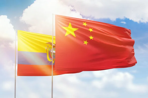 Sunny Blue Sky Flags China Ecuador — Stock fotografie