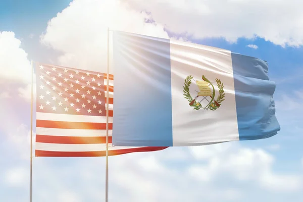 Sunny Blue Sky Flags Guatemala Usa — Stok fotoğraf