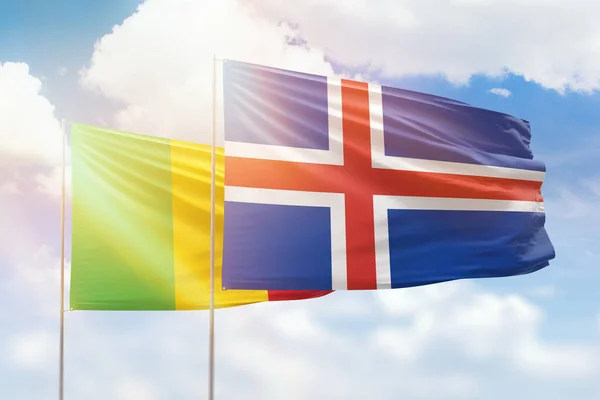 Sunny Blue Sky Flags Iceland Mali — Stockfoto