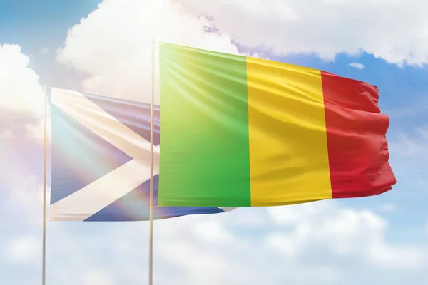 Sunny Blue Sky Flags Mali Scotland — 图库照片